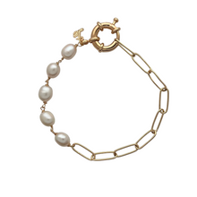 Load image into Gallery viewer, SB252FP 18K Gold Plated Bracelet with Fresh Water Pearls