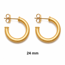 Load image into Gallery viewer, SE1032 4mm Brushed 18K Gold Plated Hoops