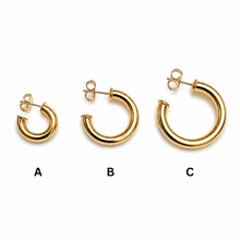 Load image into Gallery viewer, SE1033 5mm 18K Gold Plated Hoops