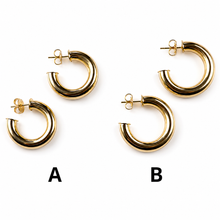 Load image into Gallery viewer, SE977 18 Gold Plated shinny Hoops