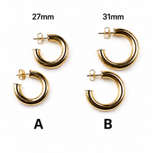 Load image into Gallery viewer, SE977 18 Gold Plated shinny Hoops
