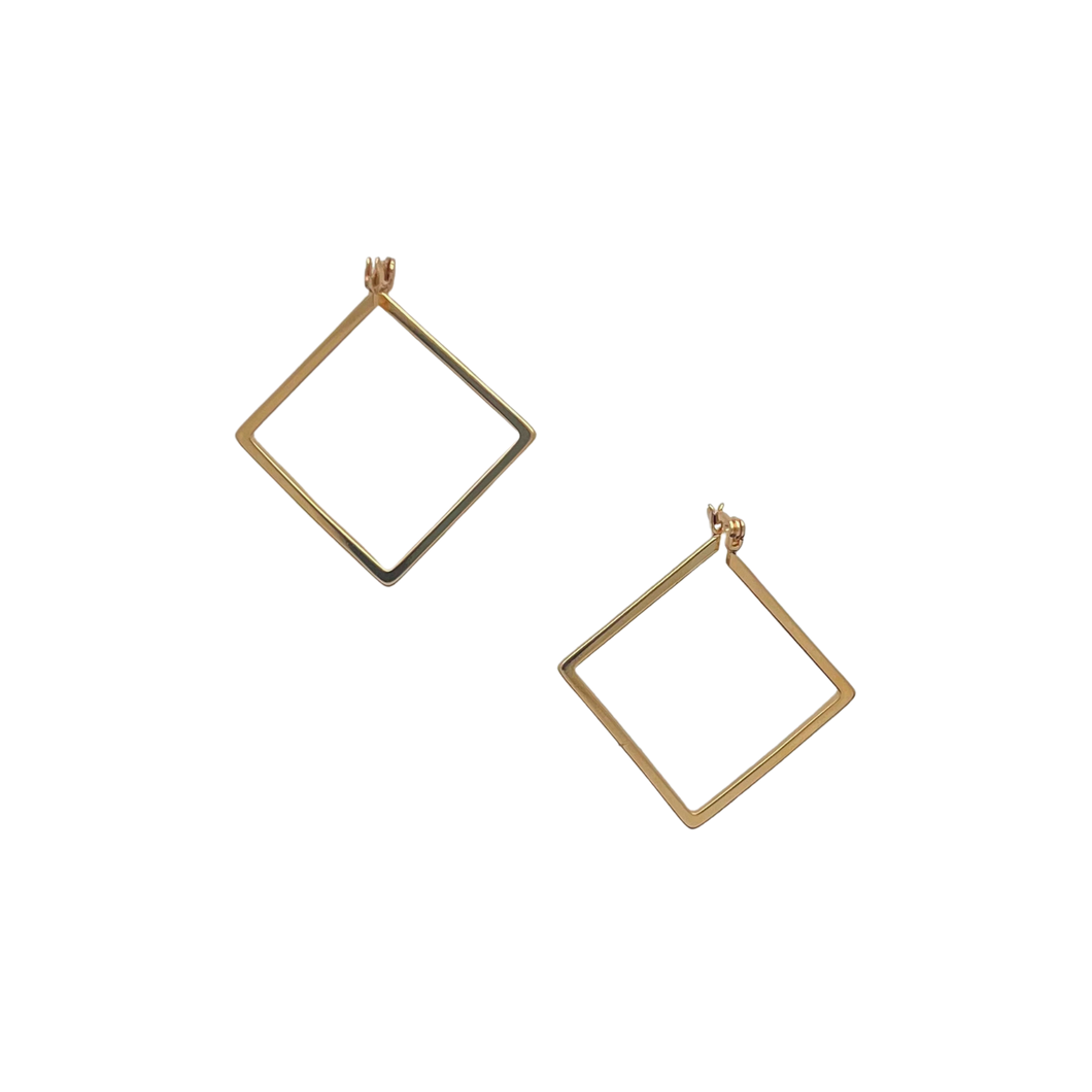 SE929 18K Gold Plated Earrings