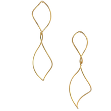 Load image into Gallery viewer, SE937 18K Gold Plated Earrings