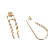 Load image into Gallery viewer, SE971 &quot;Tear drop&quot; open shape 18K Gold Plated Earrings