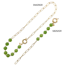 Load image into Gallery viewer, SB252GR 18K Gold Plated Bracelet with Green Calcite