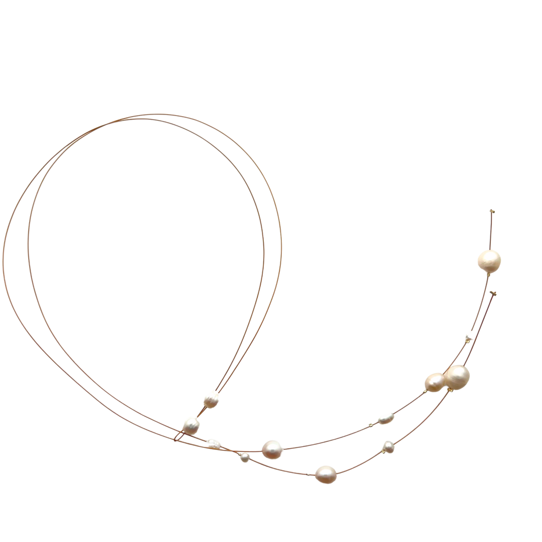 SN434A Fresh Water Pearls Necklace with a gold wire