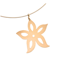 Load image into Gallery viewer, SN479 18K Gold Plated Flower pendant and wire Choker