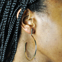 Load image into Gallery viewer, SE705XS 18k Gold Plated Hoop Earrings