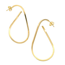 Load image into Gallery viewer, SE522A 18K Gold Plated Earrings