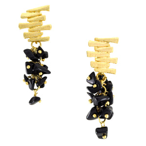 SE547ON Gold Plated Earrings with Onyx
