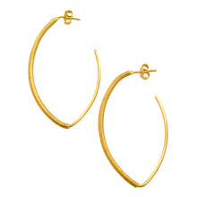 Load image into Gallery viewer, SE734LG 18K Gold Plated Earrings