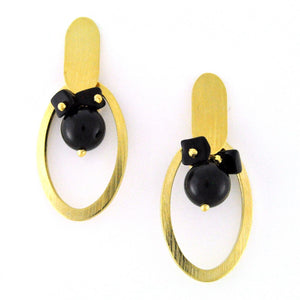 SE748ON Onyx and Gold Earrings