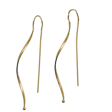 Load image into Gallery viewer, SE794A Wavy &quot;thread&quot; Earrings