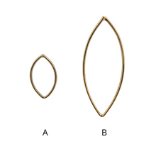Load image into Gallery viewer, SE822B 18K Gold Plated Earrings