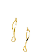 Load image into Gallery viewer, SE863SM 18K Gold Plated  &quot;Wavy&quot; Shape Hoops