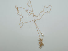 Load image into Gallery viewer, SN395FP Long 18K Gold Plated Chain with freshwater pearls pendent