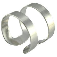Load image into Gallery viewer, SR096R Cobalt Plated Ring