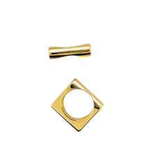 Load image into Gallery viewer, SR112 &quot;Flat Square&quot; 18K Gold Plated ring